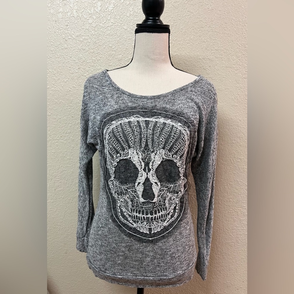 Lightweight crochet design Skull Sweater